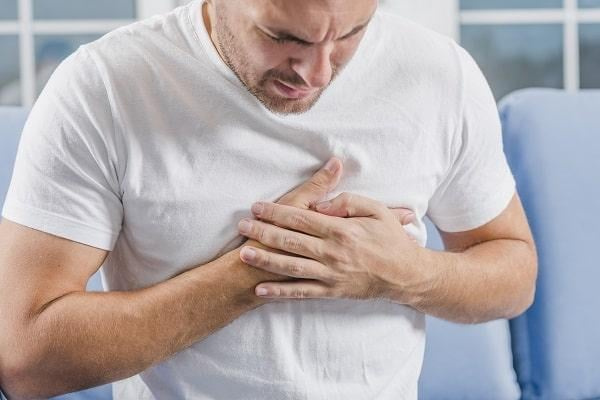 Pedih Ulu Hati Lepas Makan? Ini Sebabnya